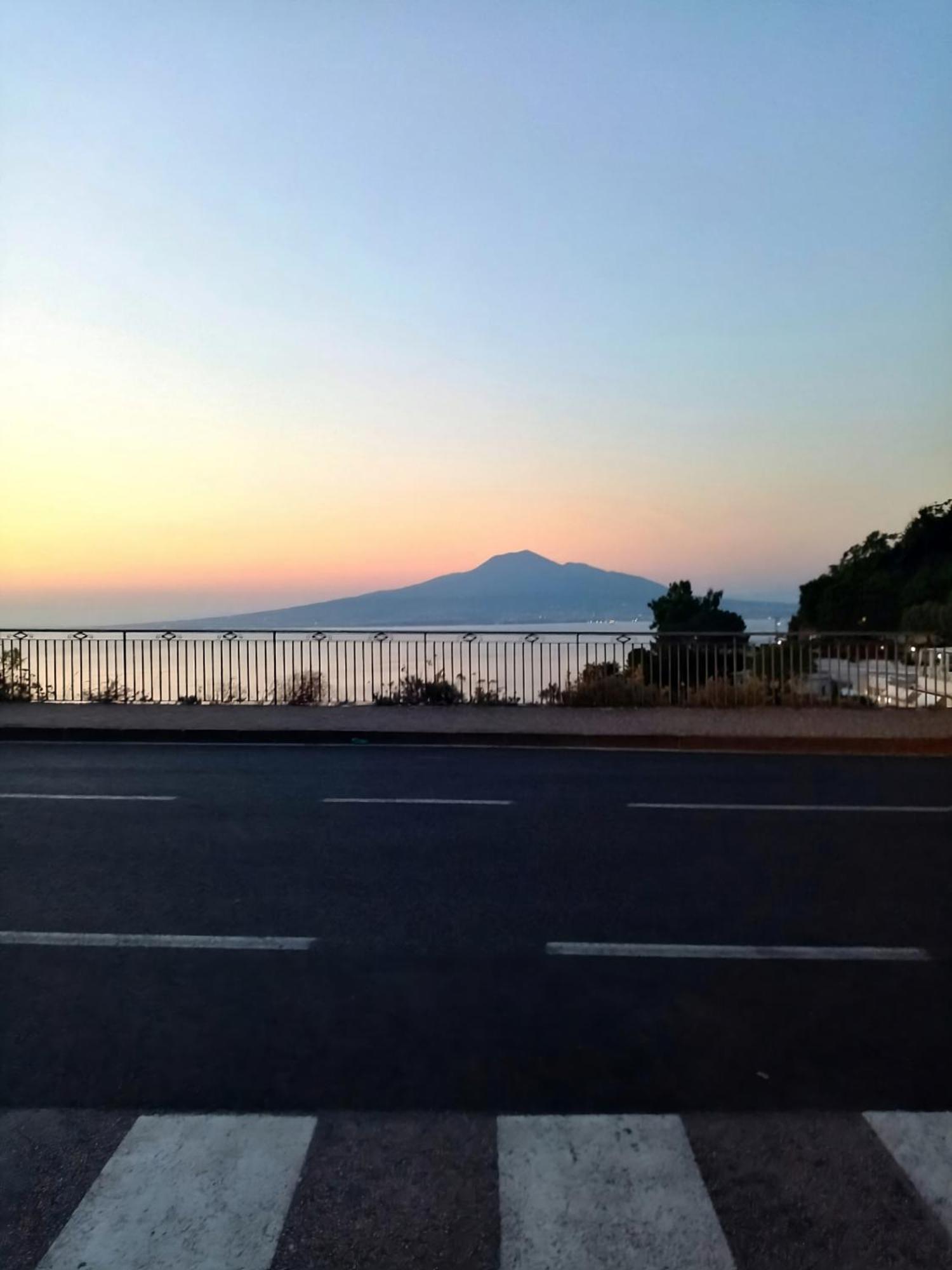 Casalulu Holiday Home - Lovely Apartment Sorrento Coast Vico Equense Zewnętrze zdjęcie